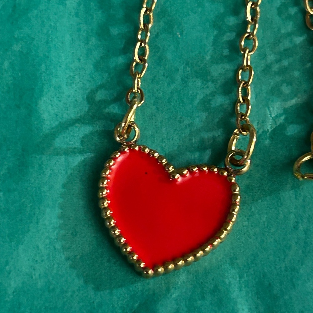 Gold Heart Pendant Necklace